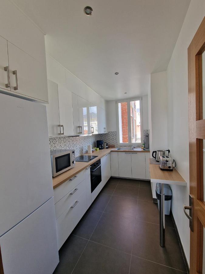 Apartment Grand 2 Pieces *
