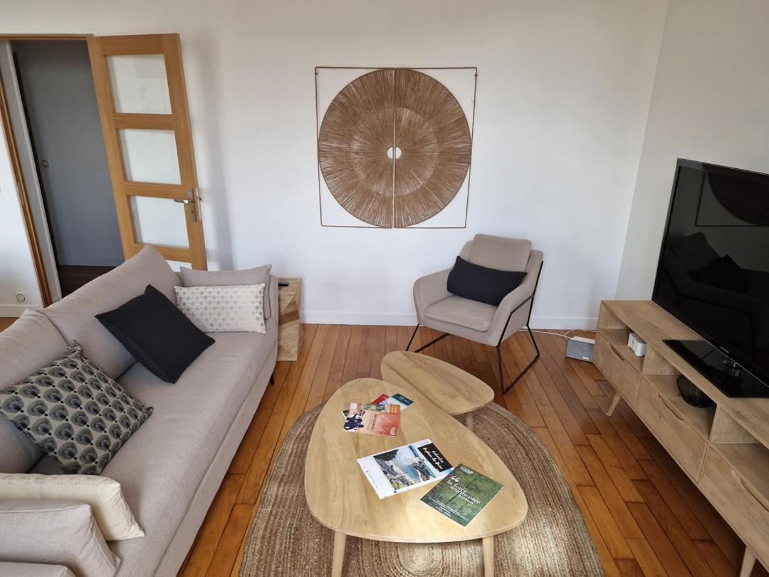 Apartment Grand 2 Pieces