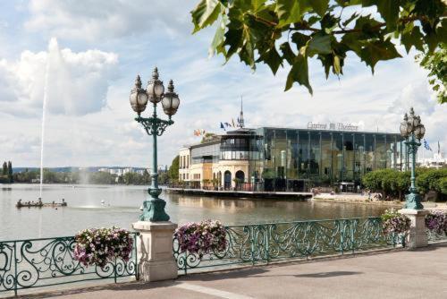 Grand 2 Pieces Apartment Enghien-les-Bains